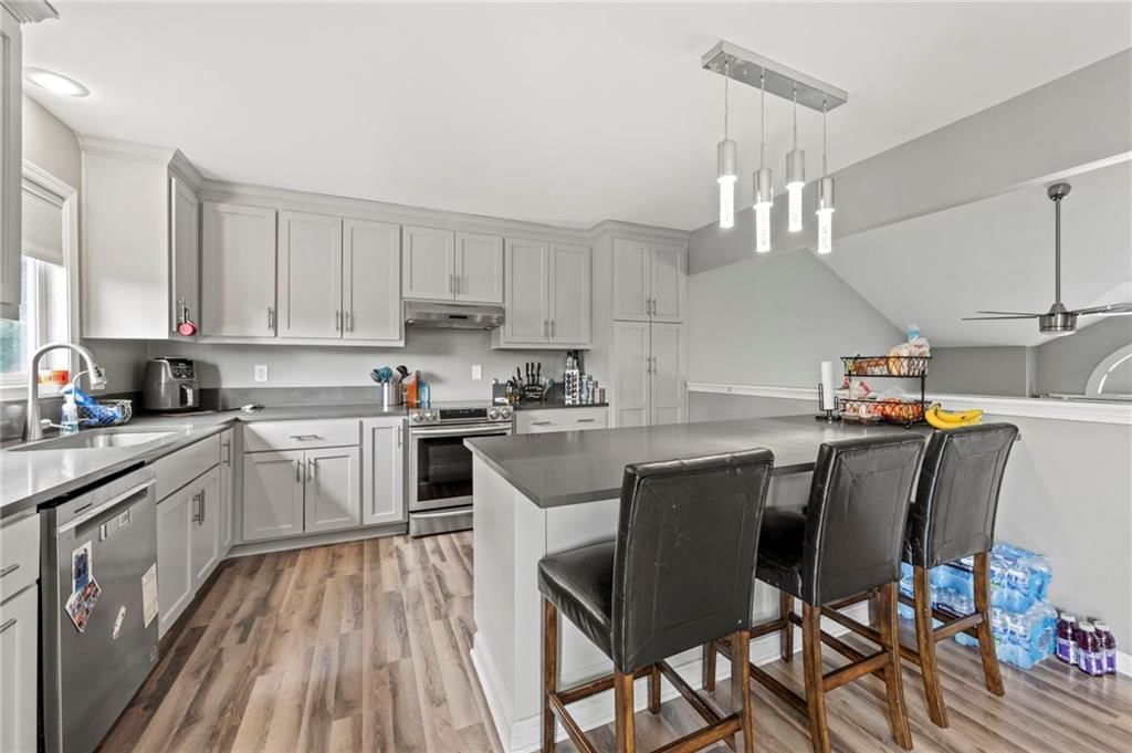 8401 N Wayland Avenue — photo 11