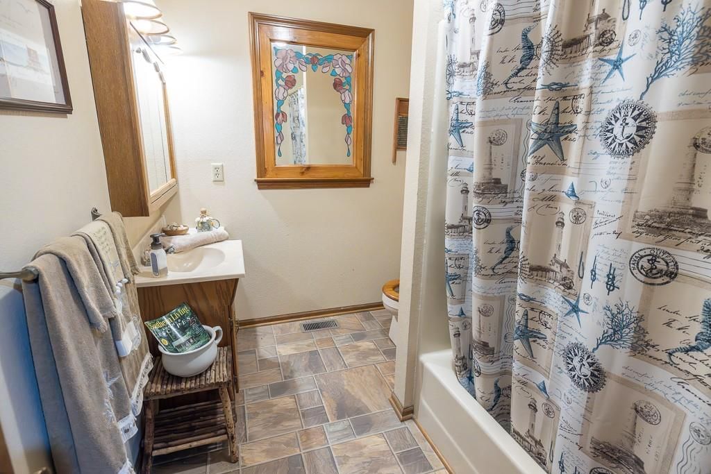 662 West 6th Street — photo 86