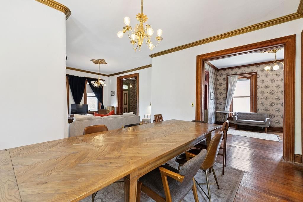 1102 Felix Street — photo 24