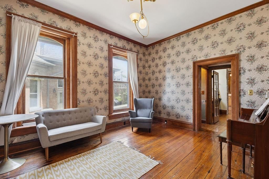 1102 Felix Street — photo 26