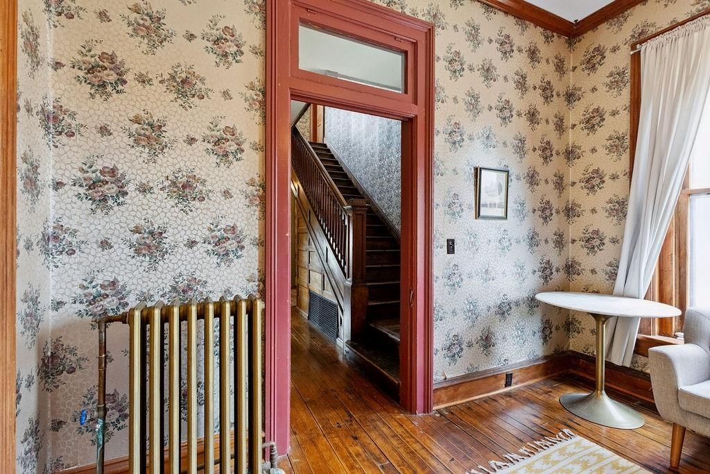 1102 Felix Street — photo 50