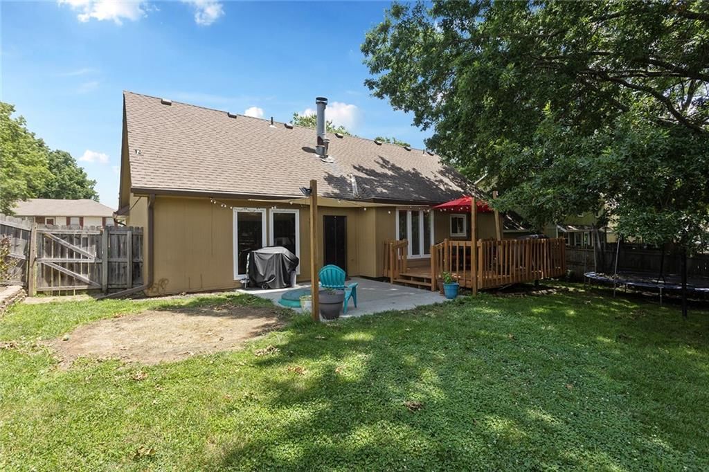 3710 NE Stanton Street — photo 35
