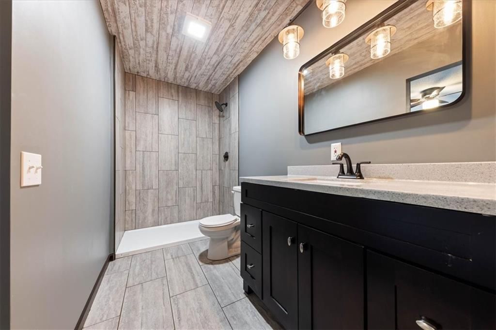 3604 S Emery Street — photo 17