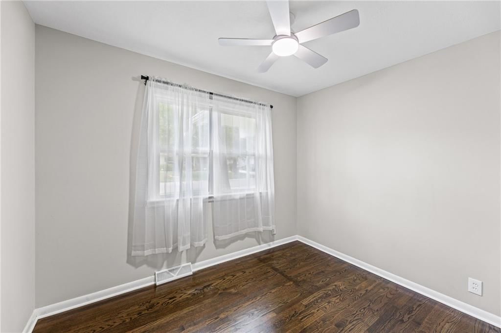 8100 E 90th Terrace — photo 13