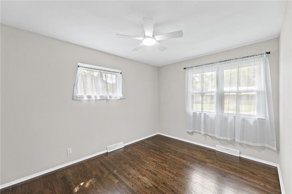 8100 E 90th Terrace — photo 15