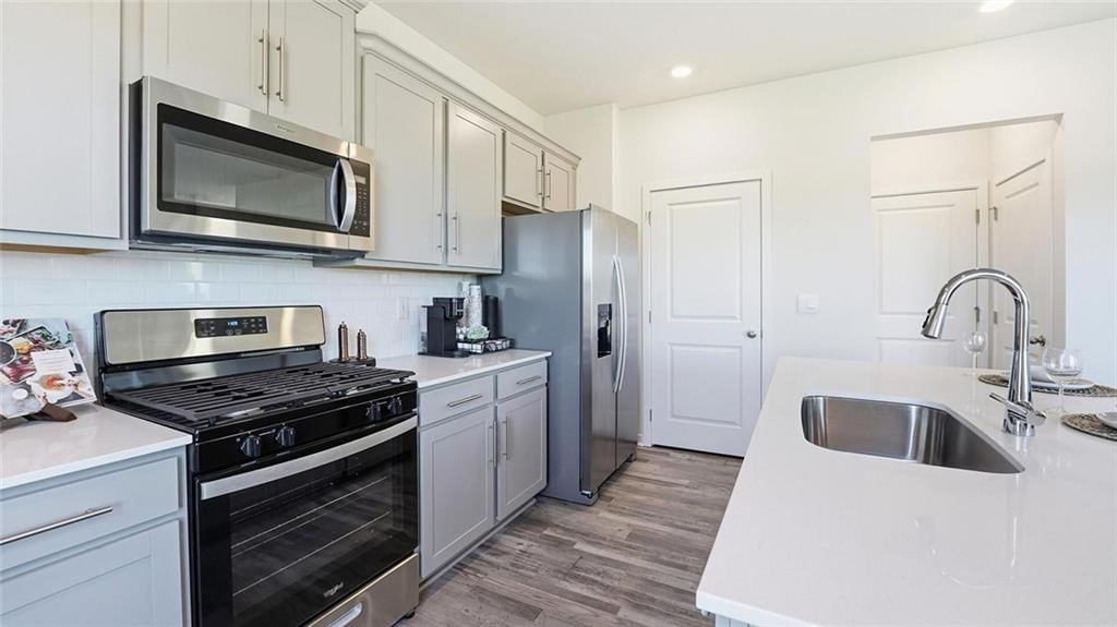 21723 S Washington Street — photo 10