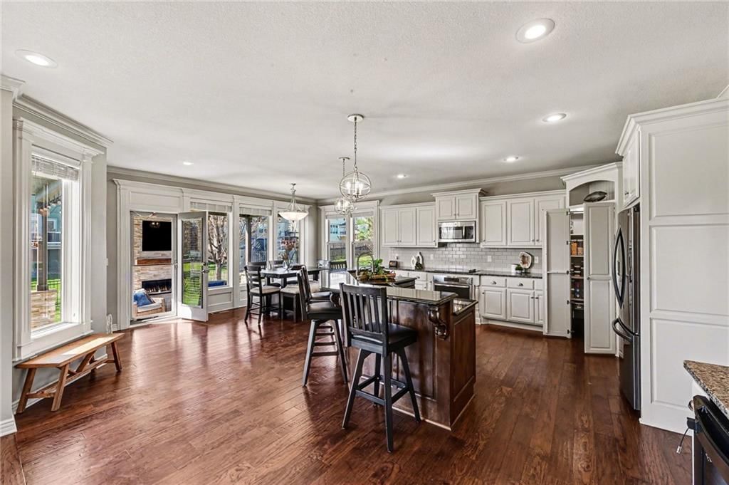 104 SW Shores Drive — photo 8