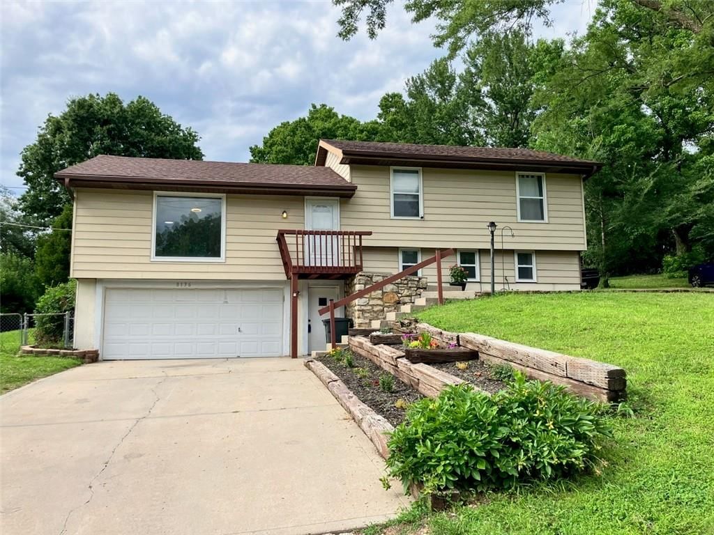 8136 Berger Avenue, Kansas City, KS