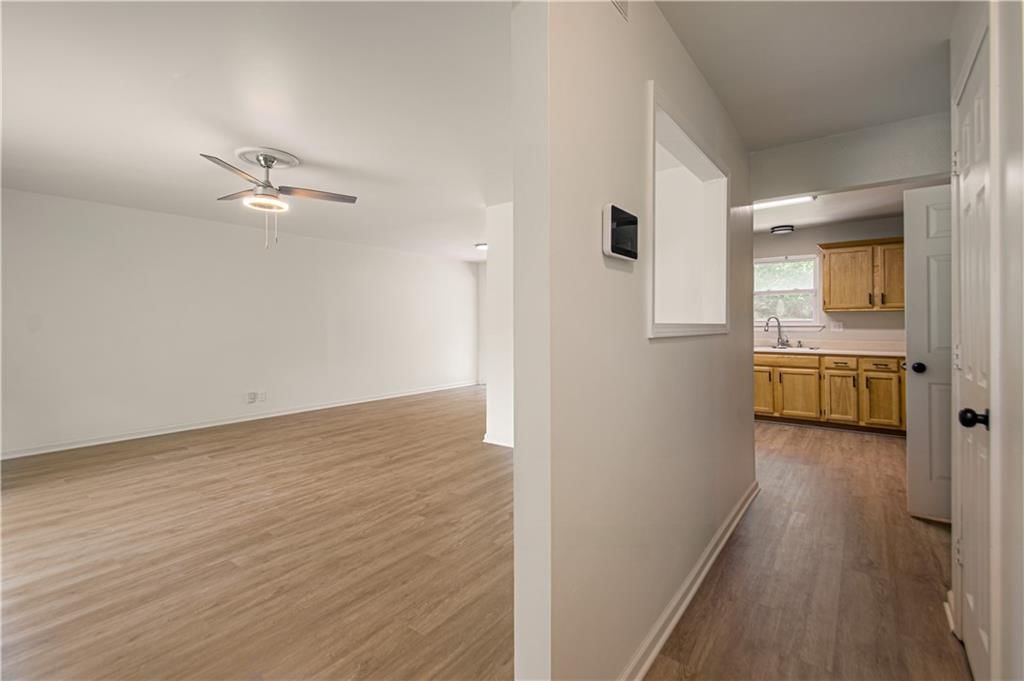 8136 Berger Avenue — photo 13
