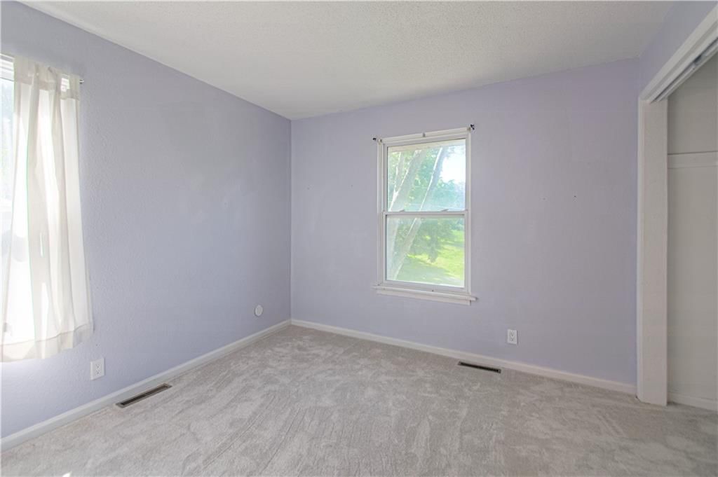 8136 Berger Avenue — photo 19