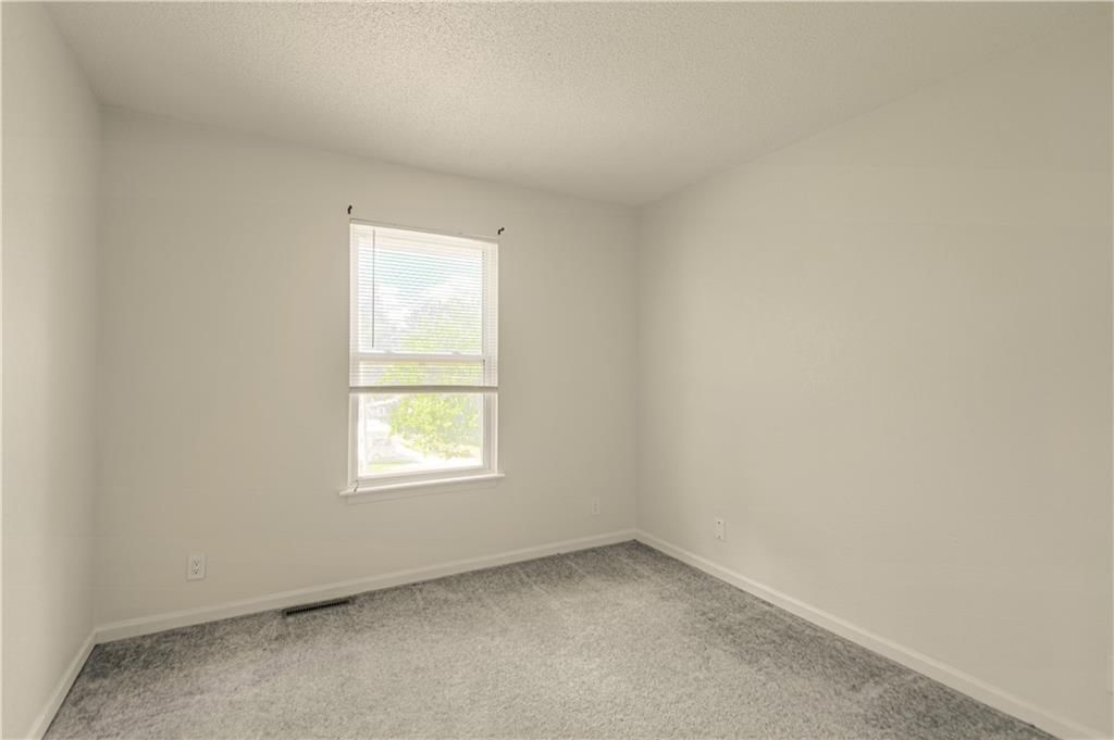 8136 Berger Avenue — photo 21