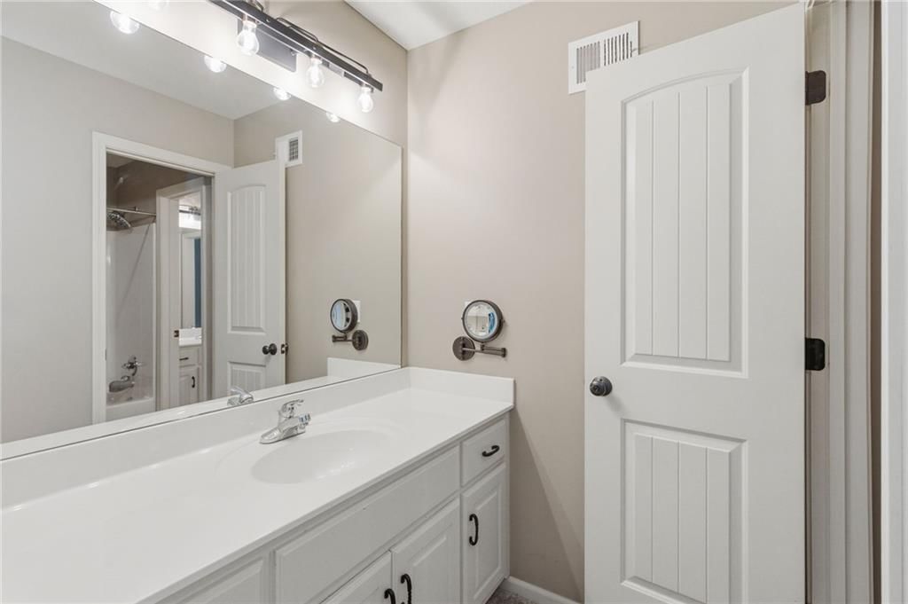 15401 W 165th Street — photo 31