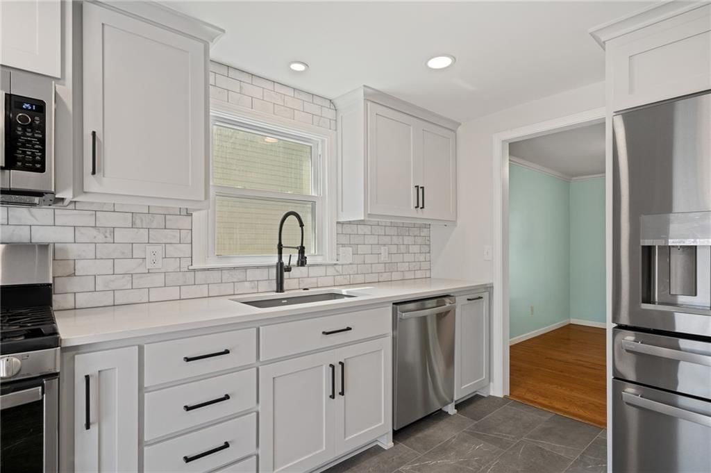 10603 W 98 Terrace — photo 23