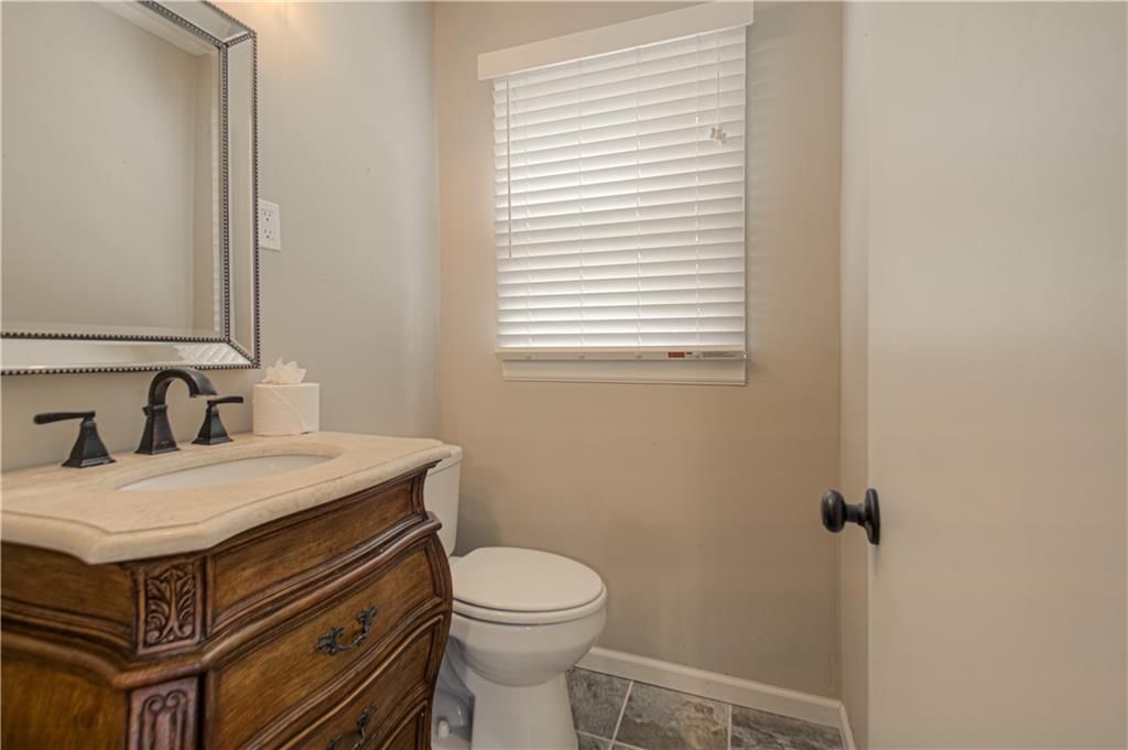 2418 NE PURSELL Road — photo 21