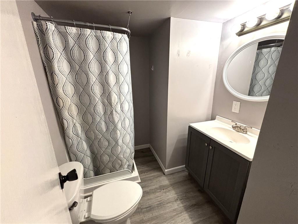 8288 Lee Road — photo 8
