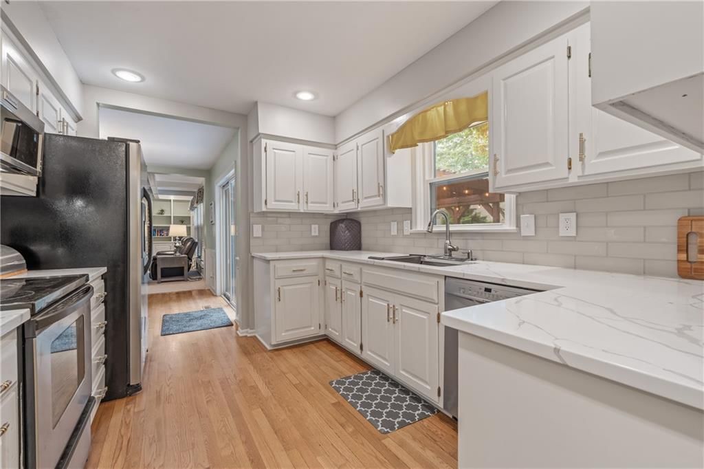 8602 N Beaman Avenue — photo 16