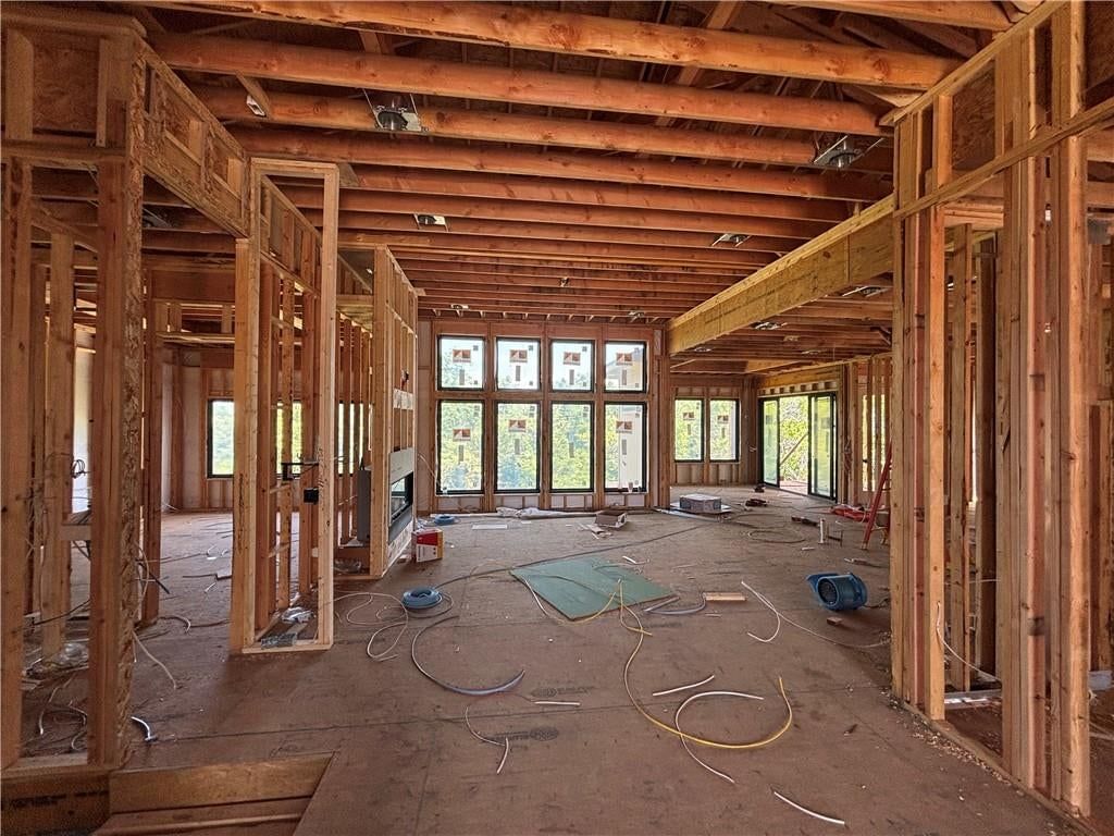18500 Floyd Street — photo 6