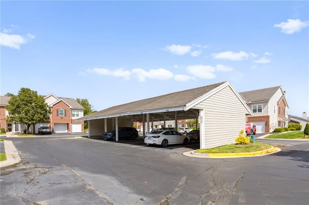 11617G Tomahawk Creek Parkway — photo 23