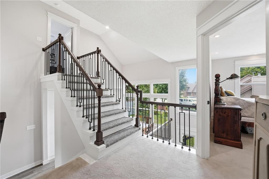 1612 NE Bluff Street — photo 15