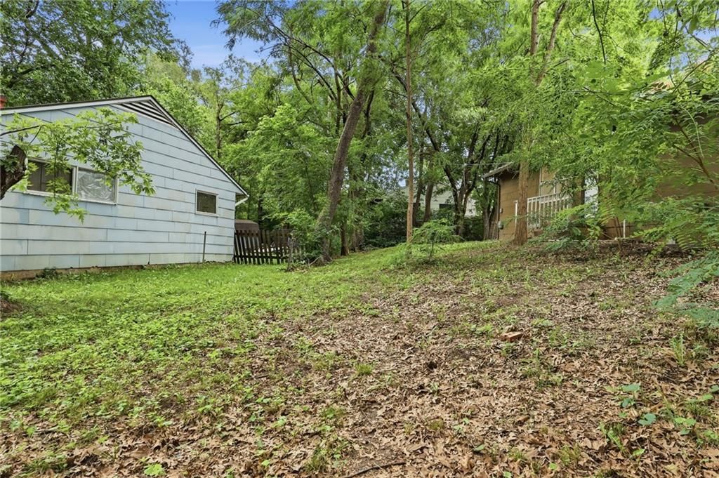 7900 Longview Road — photo 41