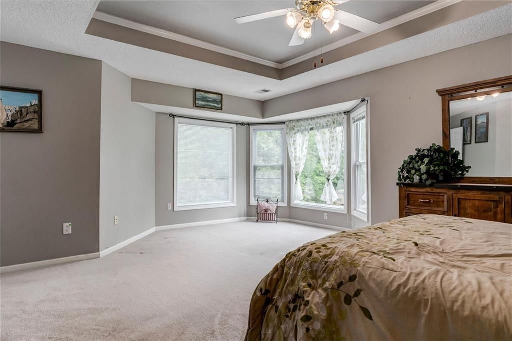 8910 W 132nd Terrace — photo 14