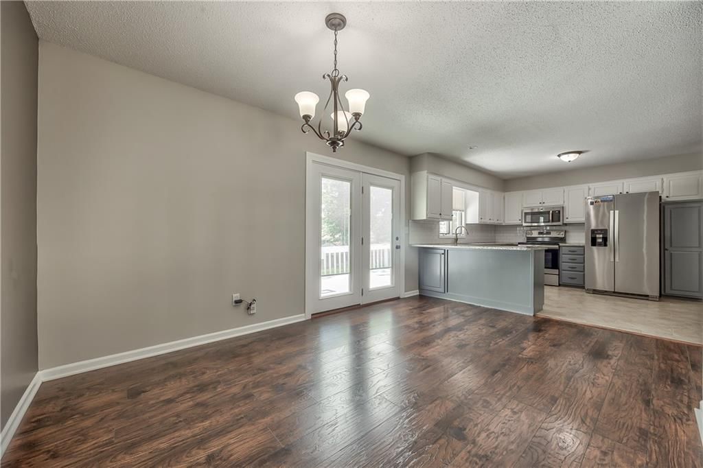 11100 N Mcgee Street — photo 5