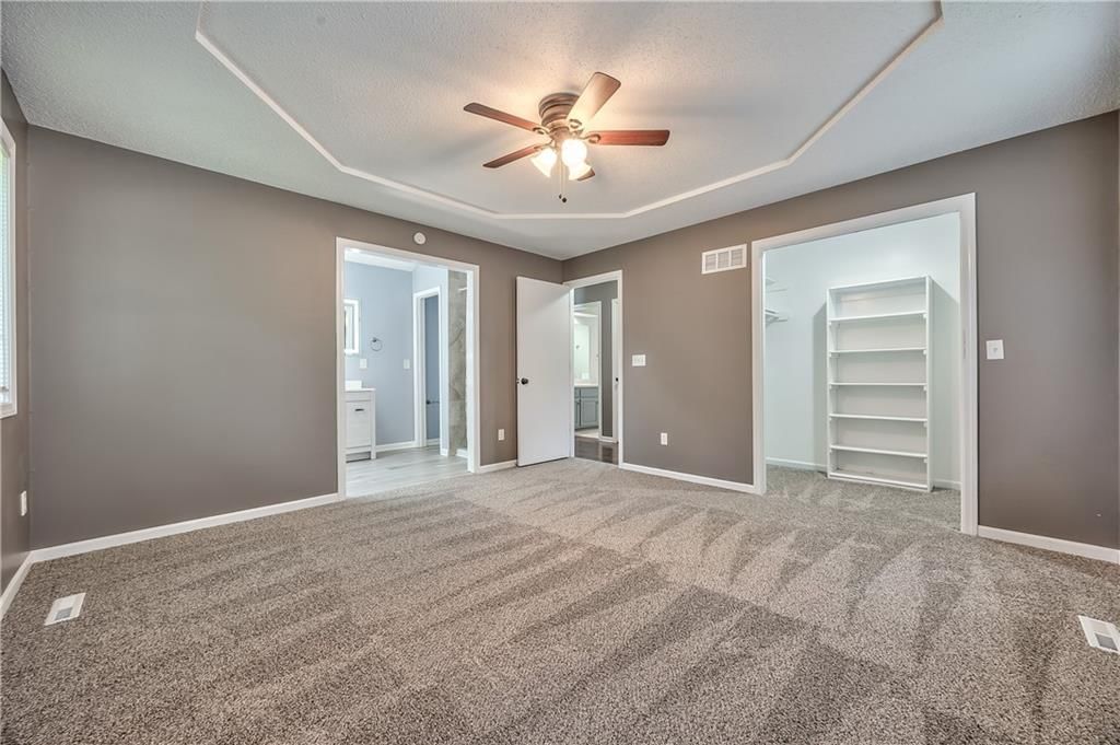 11100 N Mcgee Street — photo 12