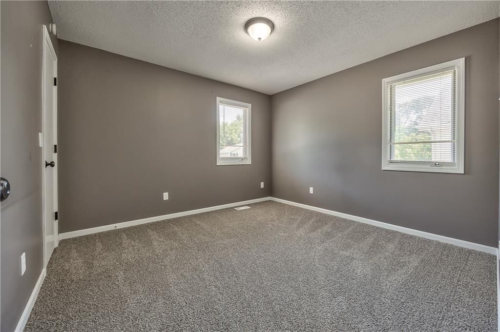11100 N Mcgee Street — photo 15