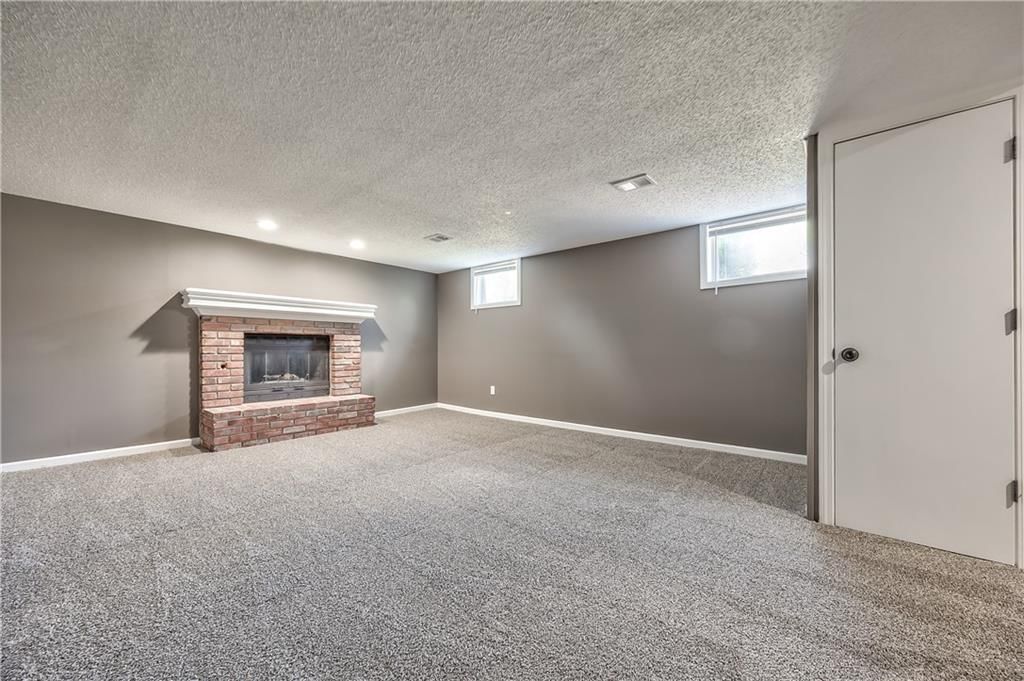 11100 N Mcgee Street — photo 21