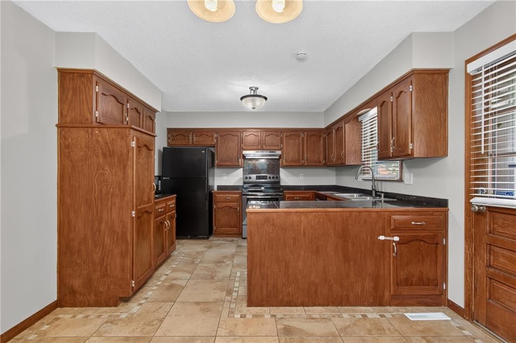 13404 Oakland Avenue — photo 15