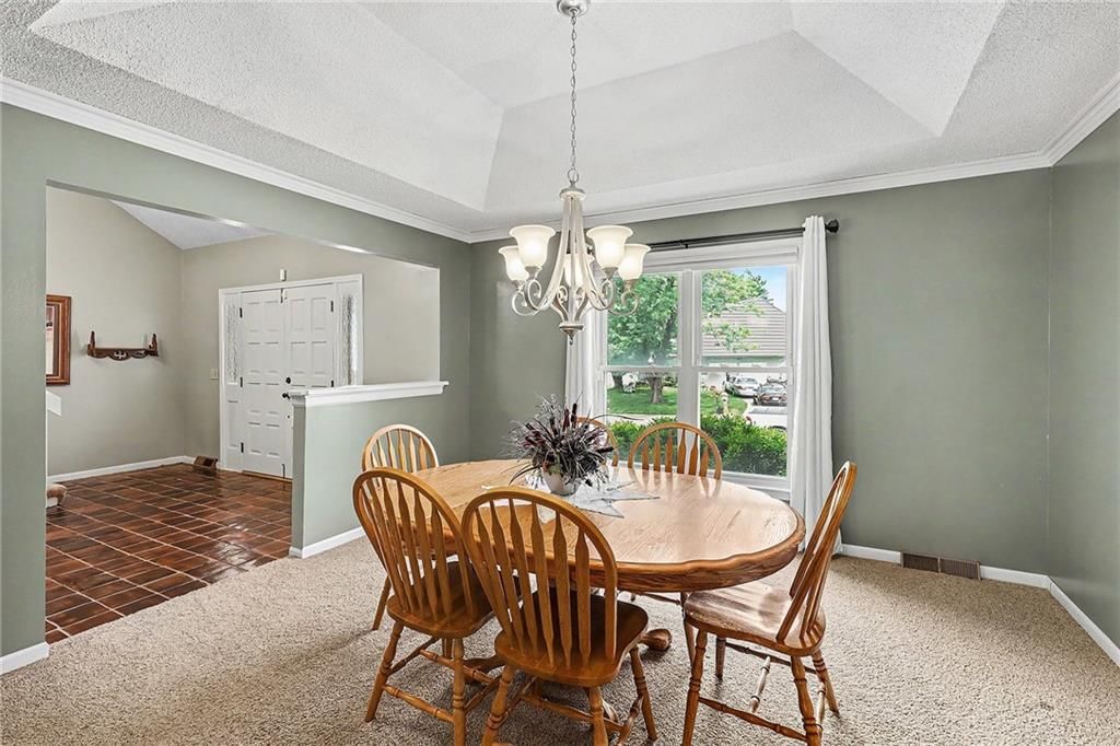 16311 W 143RD Terrace — photo 6
