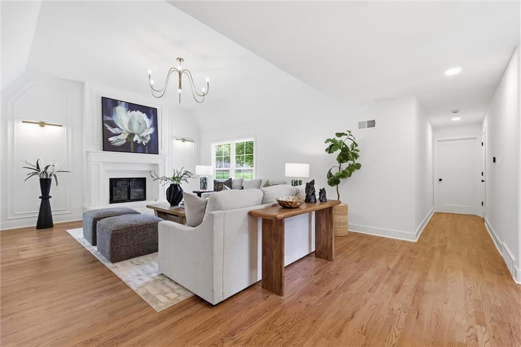10426 Alhambra Street — photo 7