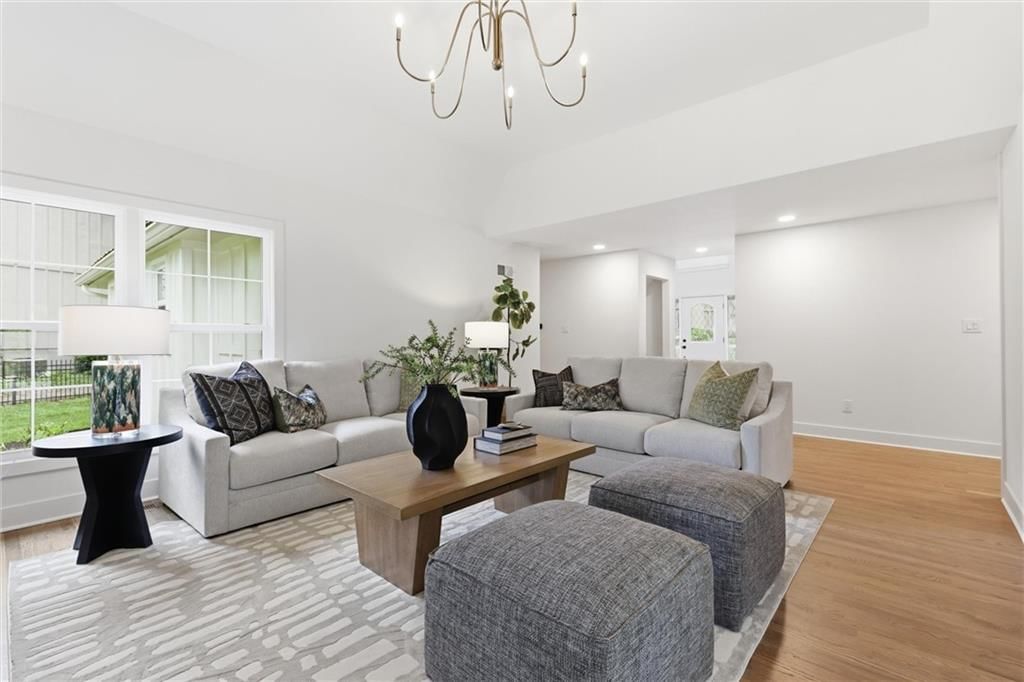 10426 Alhambra Street — photo 10