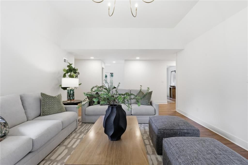 10426 Alhambra Street — photo 12