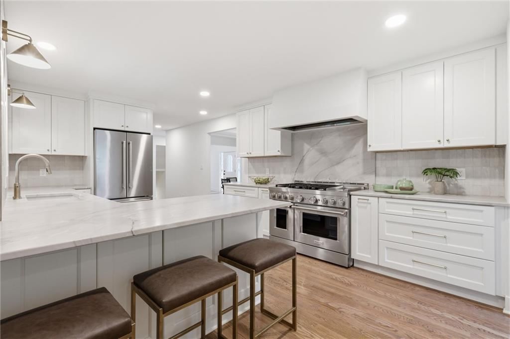 10426 Alhambra Street — photo 14