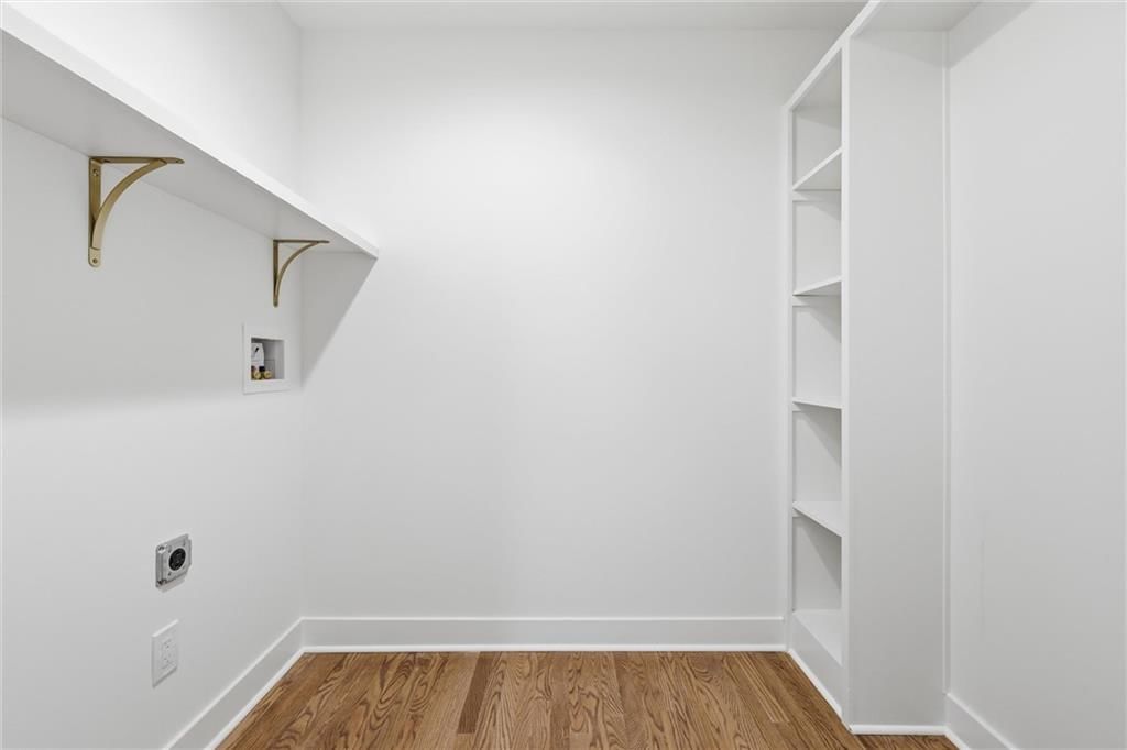 10426 Alhambra Street — photo 34