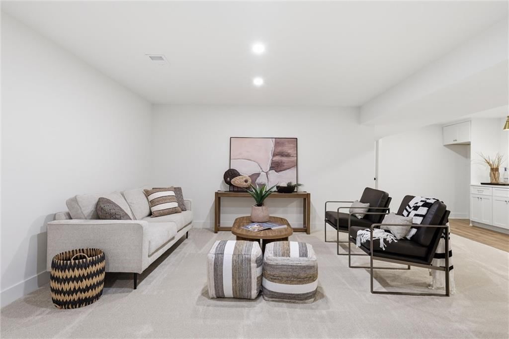 10426 Alhambra Street — photo 48