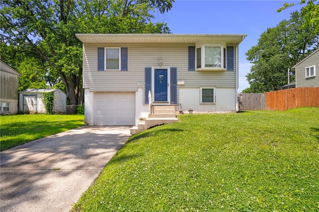 1406 N Osage Trail, Independence, MO