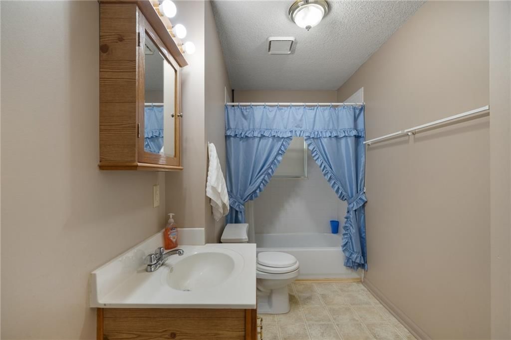 1406 N Osage Trail — photo 7
