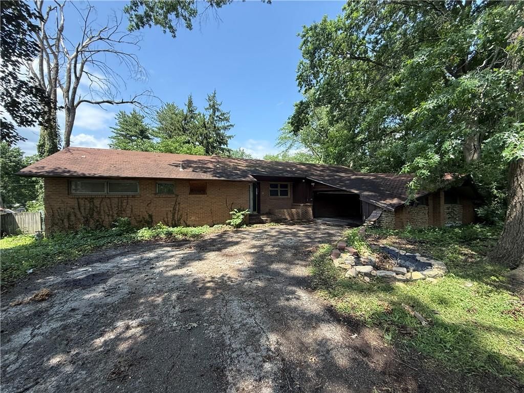 6308 Waverly Avenue, Kansas City, KS