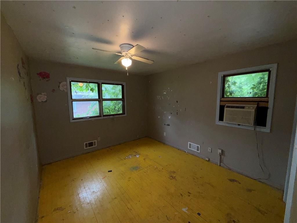 6308 Waverly Avenue — photo 10