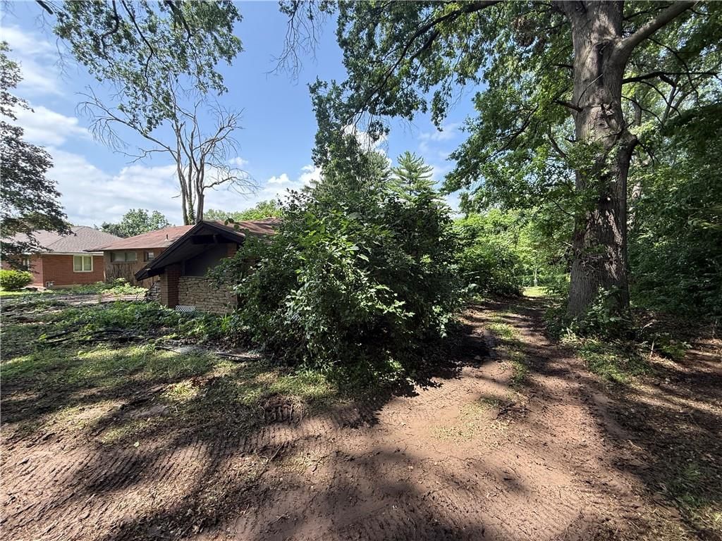 6308 Waverly Avenue — photo 21