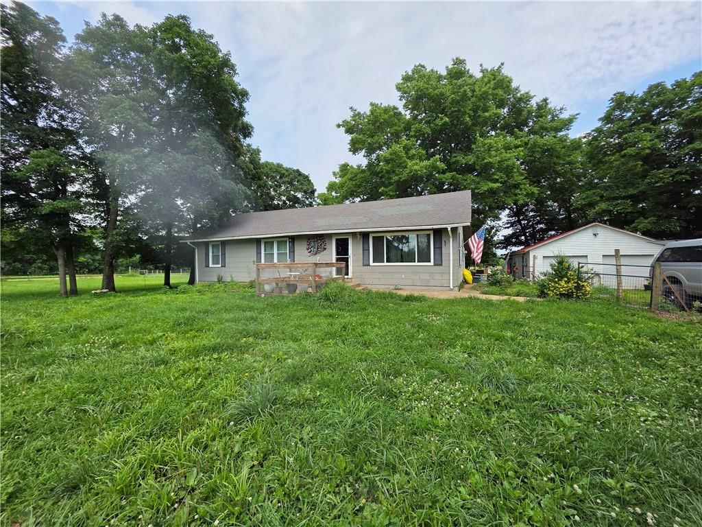 38543 Lone Elm Road — photo 1