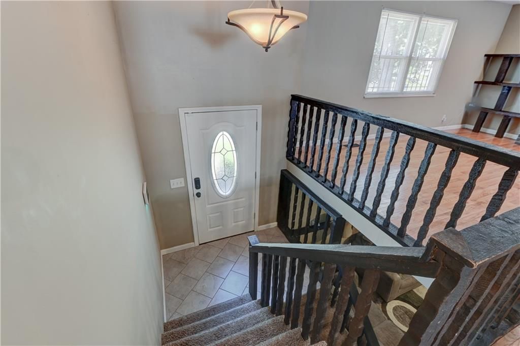 7917 N Troost Avenue — photo 4