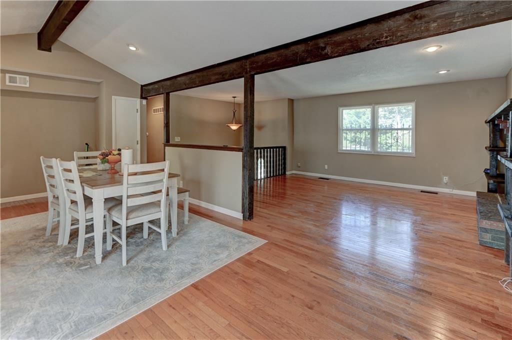 7917 N Troost Avenue — photo 15