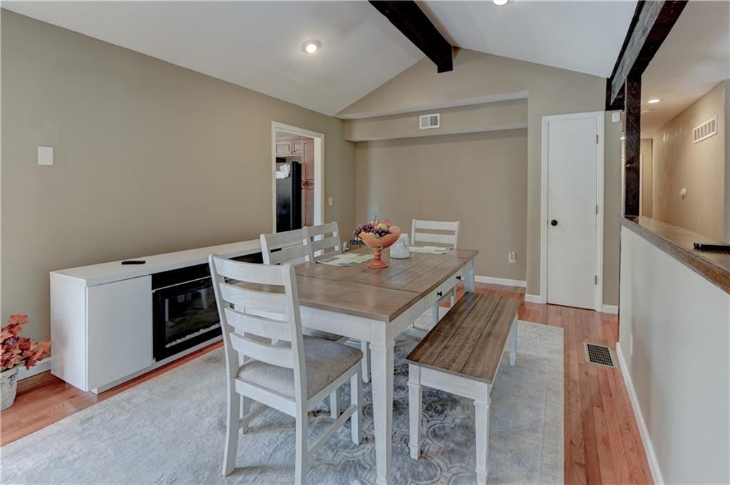7917 N Troost Avenue — photo 16