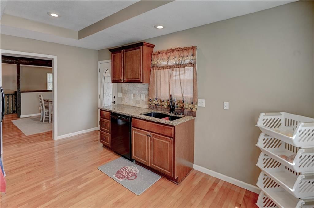 7917 N Troost Avenue — photo 21