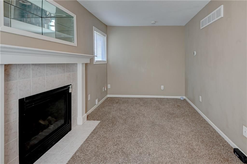7917 N Troost Avenue — photo 38