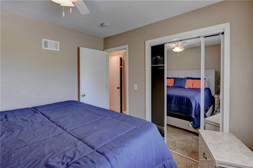 7917 N Troost Avenue — photo 48