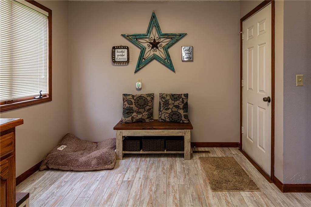 709 Thomas Street — photo 11